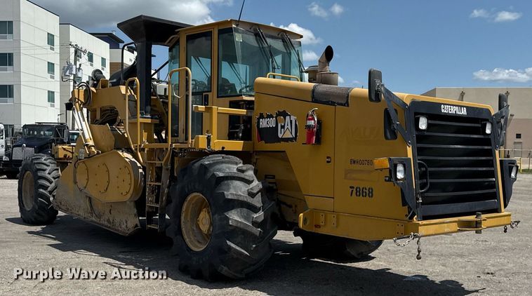 image for item EE0032 2016 Caterpillar RM300 reclaimer
