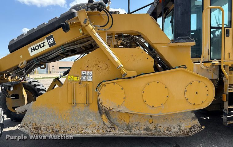 image for item EE0032 2016 Caterpillar RM300 reclaimer