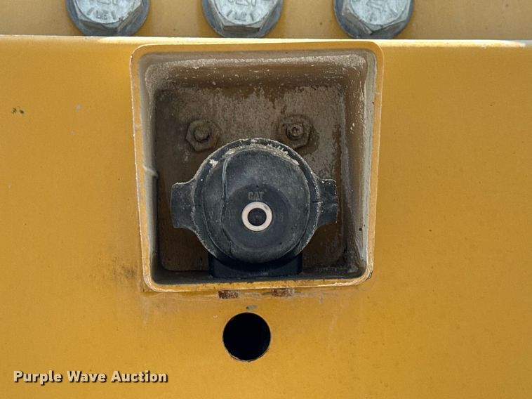 image for item EE0032 2016 Caterpillar RM300 reclaimer