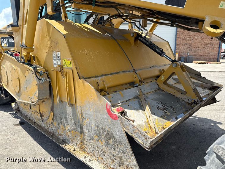 image for item EE0032 2016 Caterpillar RM300 reclaimer