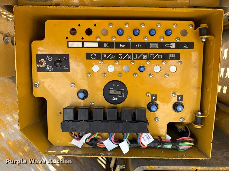 image for item EE0032 2016 Caterpillar RM300 reclaimer