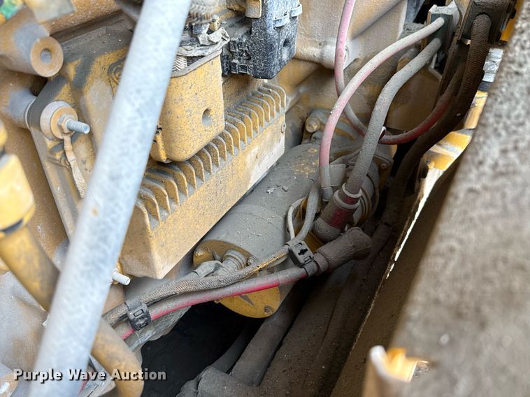 image for item EE0032 2016 Caterpillar RM300 reclaimer