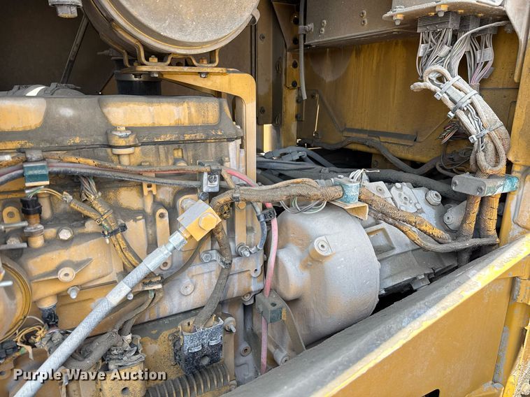 image for item EE0032 2016 Caterpillar RM300 reclaimer