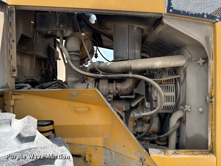 image for item EE0032 2016 Caterpillar RM300 reclaimer