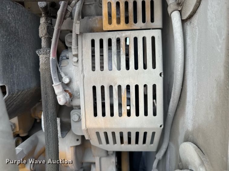 image for item EE0032 2016 Caterpillar RM300 reclaimer