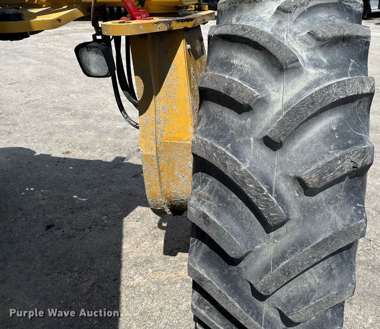 image for item EE0032 2016 Caterpillar RM300 reclaimer