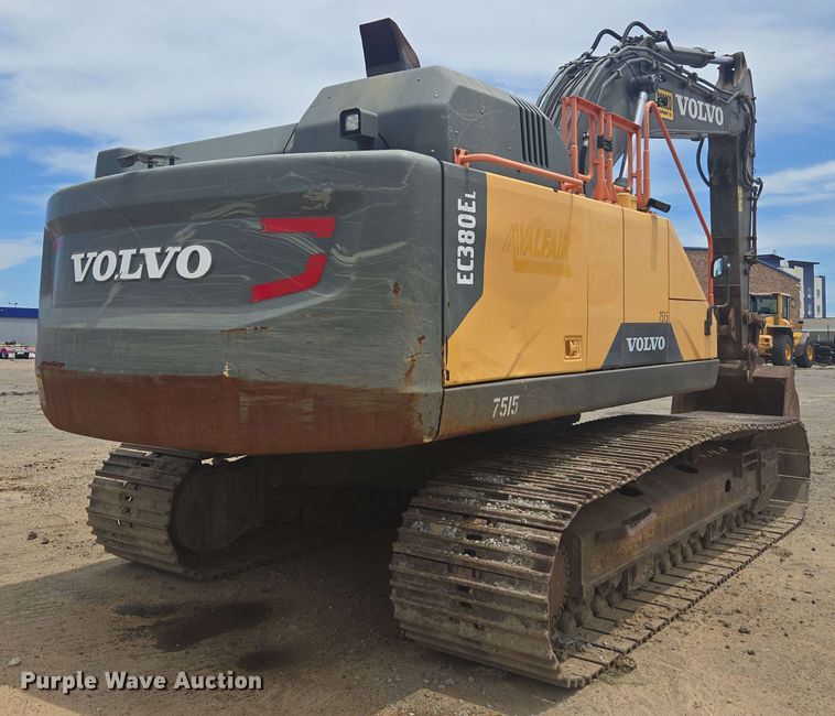 image for item EE0033 2015 Volvo EC380EL excavator