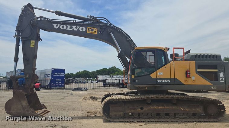 image for item EE0033 2015 Volvo EC380EL excavator