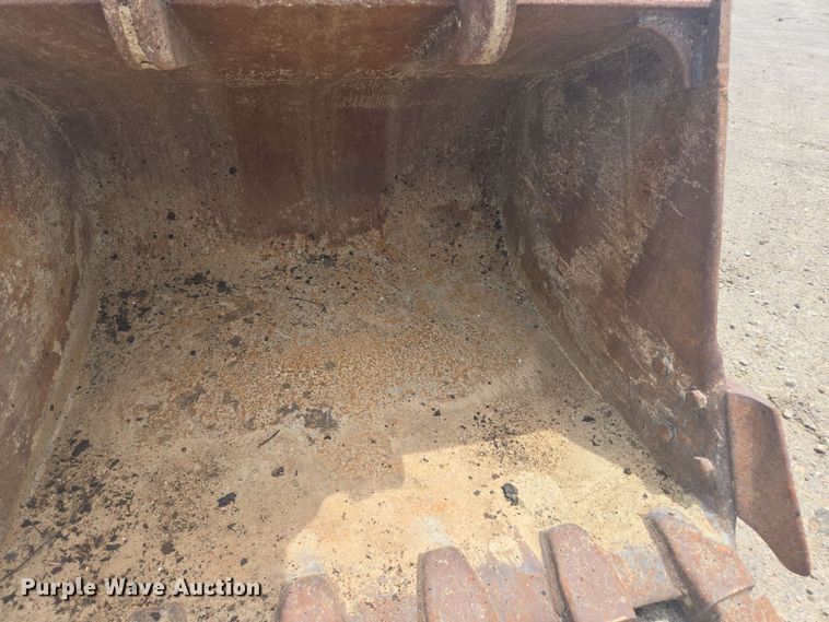 image for item EE0033 2015 Volvo EC380EL excavator