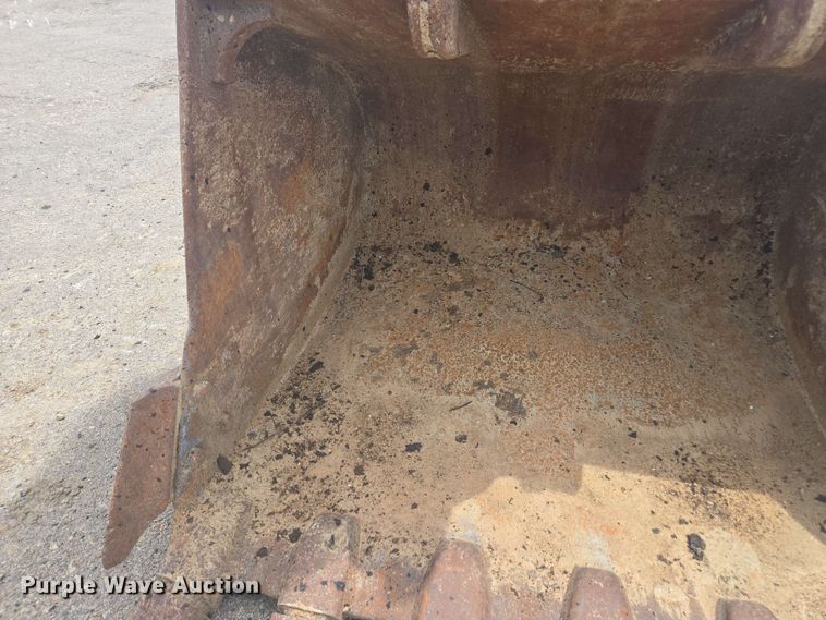 image for item EE0033 2015 Volvo EC380EL excavator