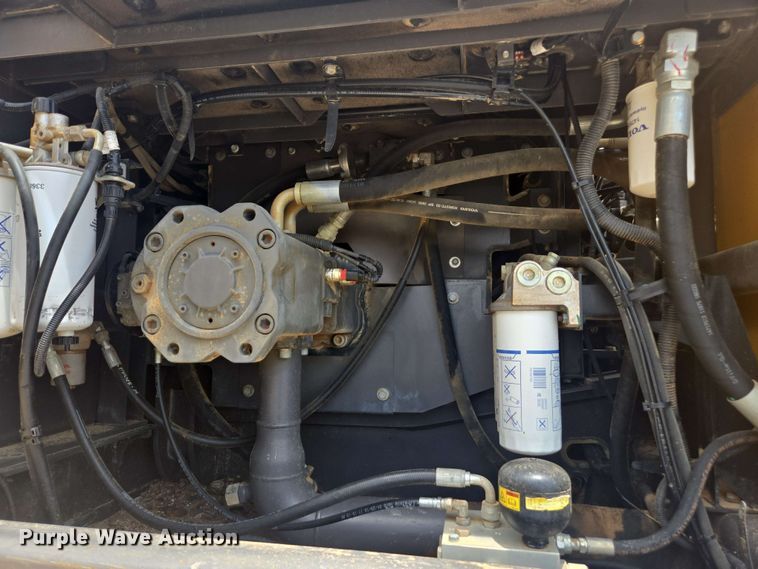 image for item EE0033 2015 Volvo EC380EL excavator