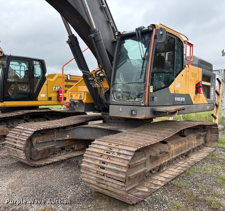 image for item EE0033 2015 Volvo EC380EL excavator