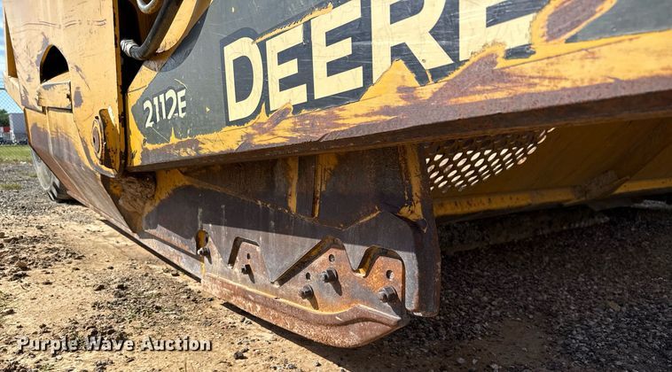 image for item EE0034 2012 John Deere 2112E scraper