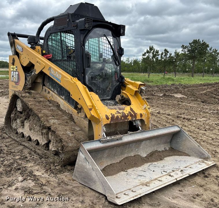 image for item EE0035 2019 Caterpillar 299D3 XE tracked skid steer loader