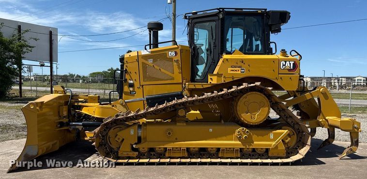image for item EE0036 2024 Caterpillar D6 LGP dozer
