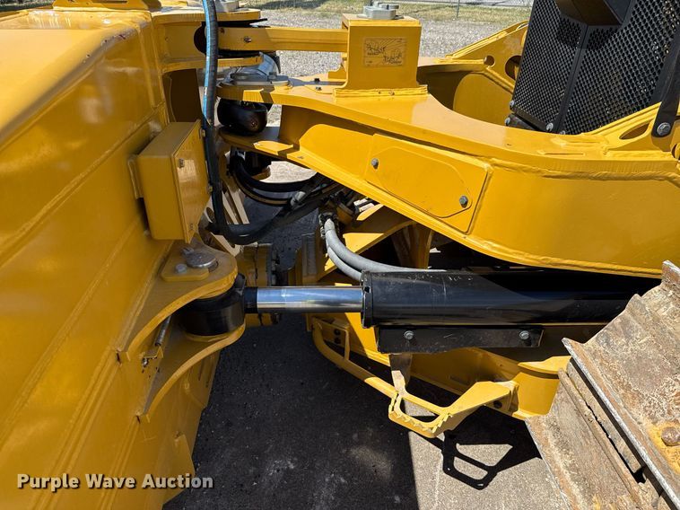 image for item EE0036 2024 Caterpillar D6 LGP dozer