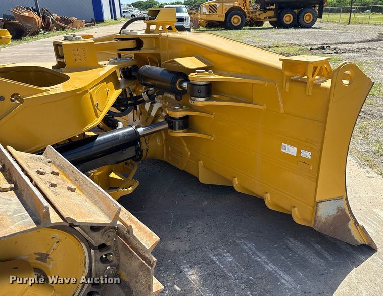 image for item EE0036 2024 Caterpillar D6 LGP dozer