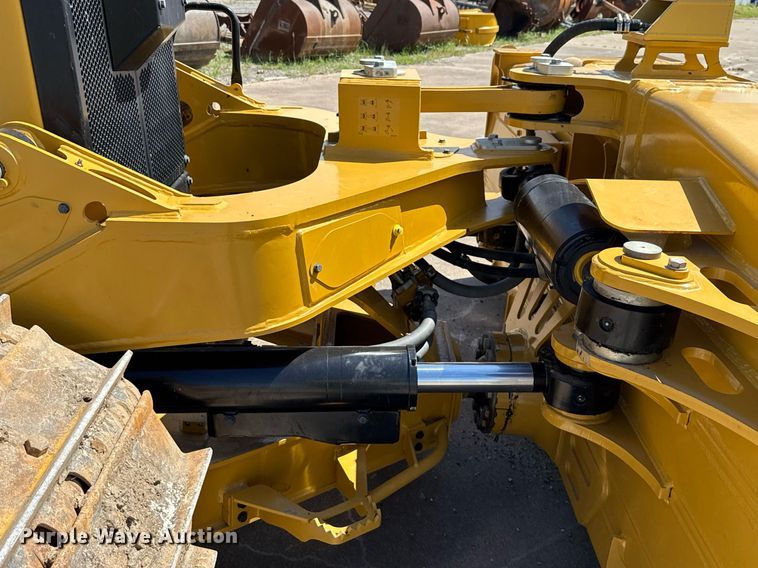 image for item EE0036 2024 Caterpillar D6 LGP dozer