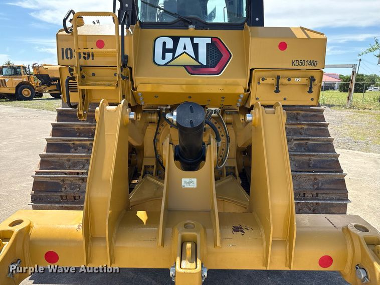 image for item EE0036 2024 Caterpillar D6 LGP dozer