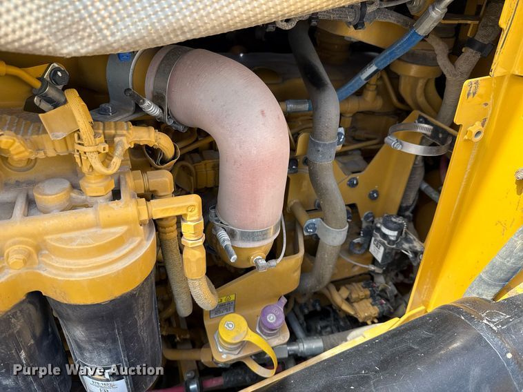 image for item EE0036 2024 Caterpillar D6 LGP dozer