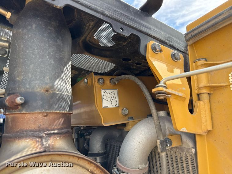 image for item EE0036 2024 Caterpillar D6 LGP dozer