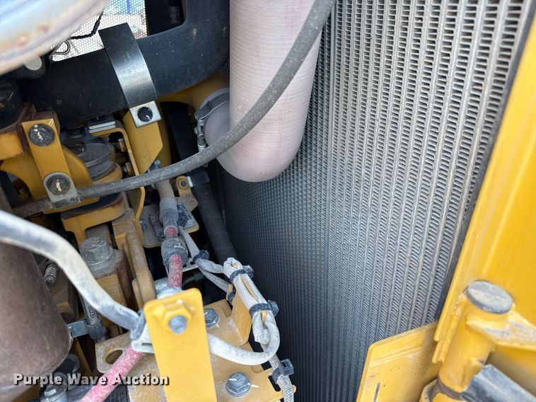 image for item EE0036 2024 Caterpillar D6 LGP dozer