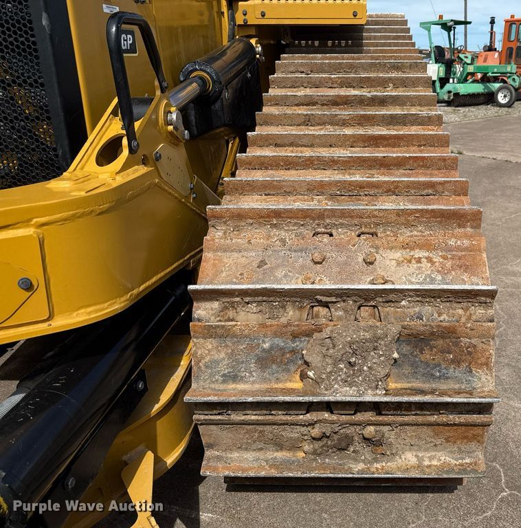 image for item EE0036 2024 Caterpillar D6 LGP dozer