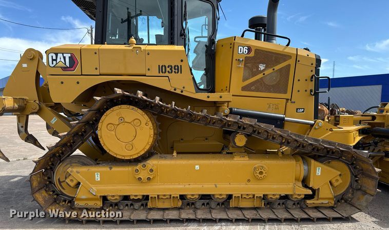 image for item EE0036 2024 Caterpillar D6 LGP dozer