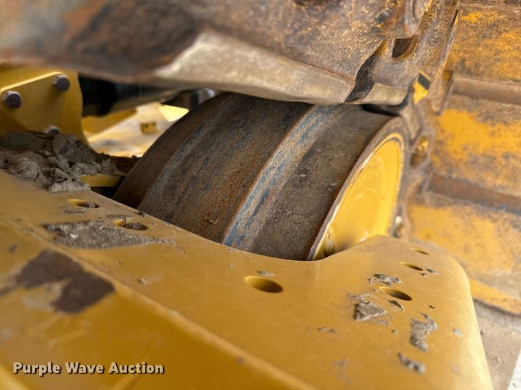 image for item EE0036 2024 Caterpillar D6 LGP dozer