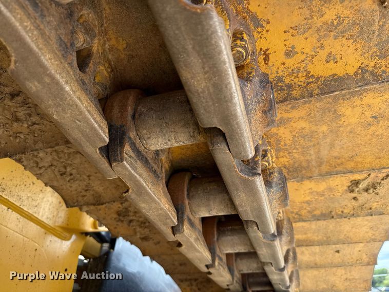 image for item EE0036 2024 Caterpillar D6 LGP dozer