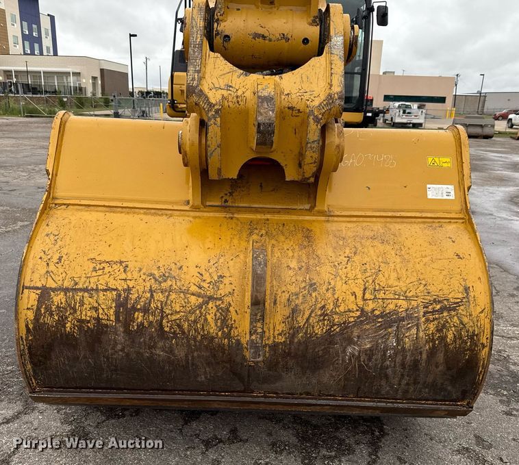 image for item EE0037 2023 Caterpillar 336 excavator