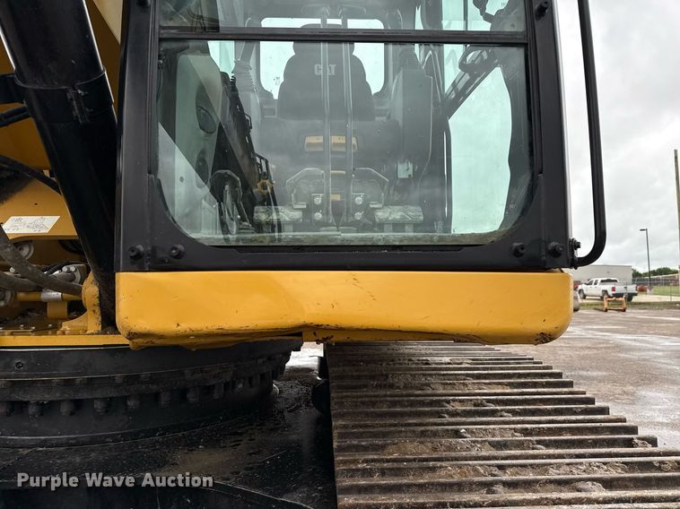 image for item EE0037 2023 Caterpillar 336 excavator