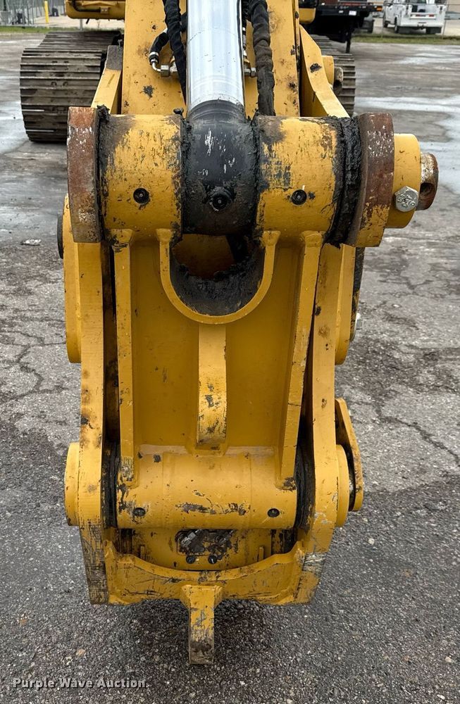 image for item EE0037 2023 Caterpillar 336 excavator