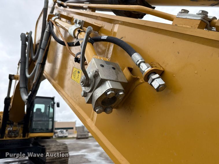 image for item EE0037 2023 Caterpillar 336 excavator