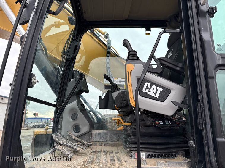 image for item EE0037 2023 Caterpillar 336 excavator