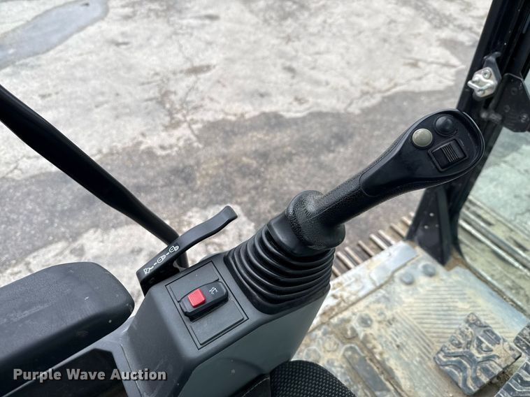 image for item EE0037 2023 Caterpillar 336 excavator