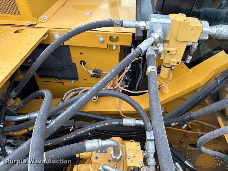 image for item EE0037 2023 Caterpillar 336 excavator