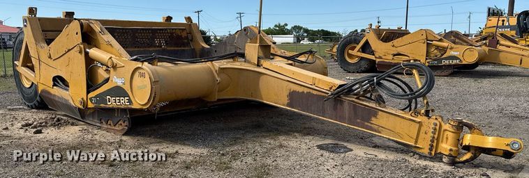 image for item EE0039 2012 John Deere 2112E scraper