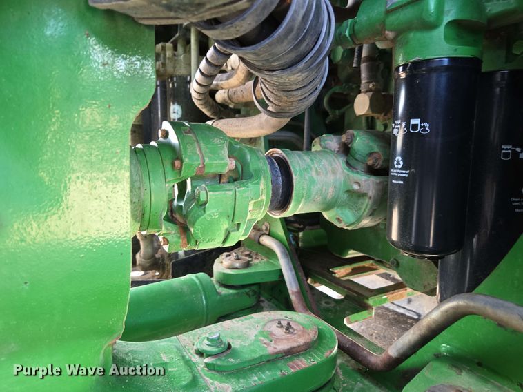 image for item EE0041 2017 John Deere 9470R Scraper Special 4WD tractor