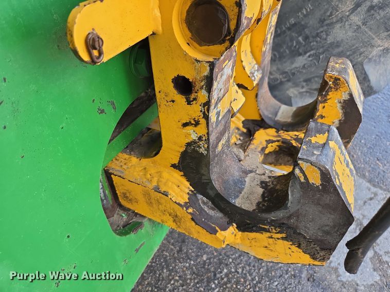 image for item EE0041 2017 John Deere 9470R Scraper Special 4WD tractor