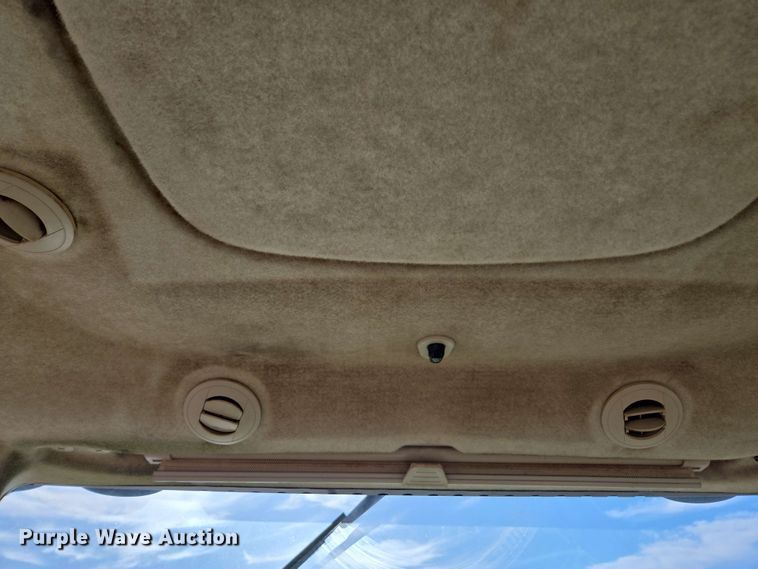 image for item EE0041 2017 John Deere 9470R Scraper Special 4WD tractor