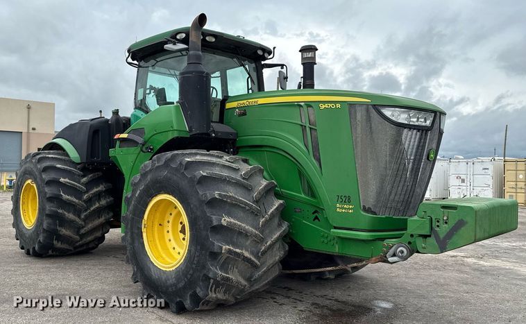 image for item EE0042 2018 John Deere 9470R Scraper Special 4WD tractor