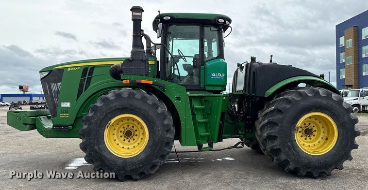image for item EE0042 2018 John Deere 9470R Scraper Special 4WD tractor