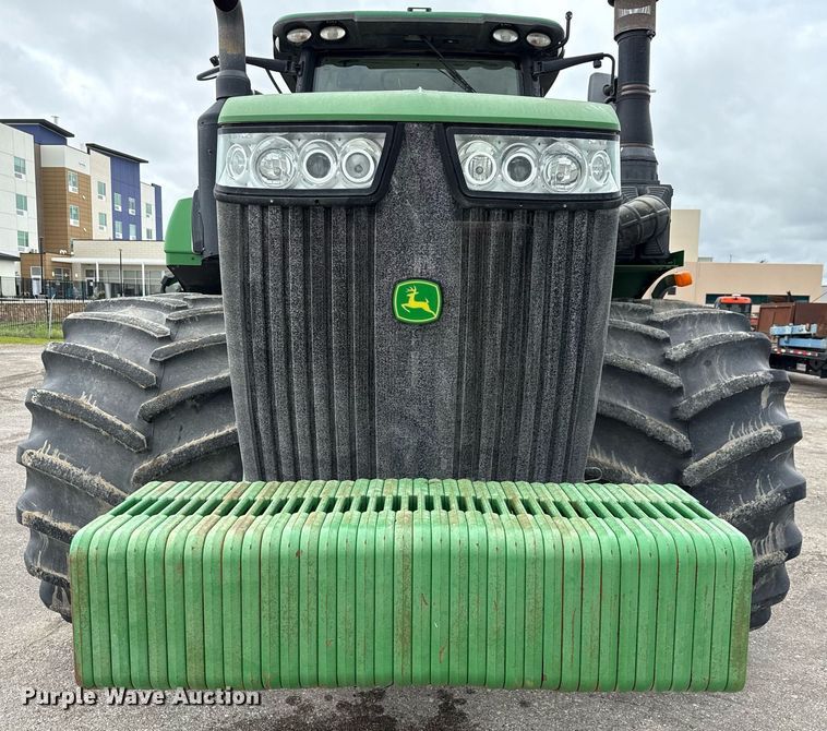 image for item EE0042 2018 John Deere 9470R Scraper Special 4WD tractor