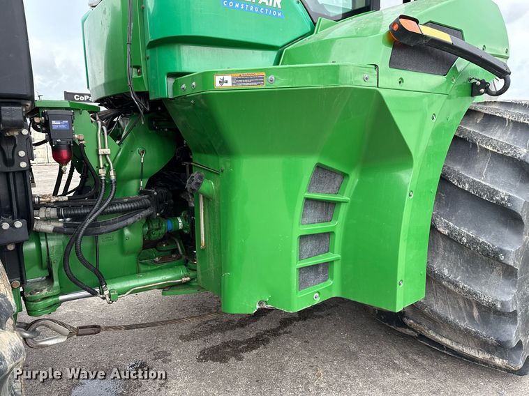 image for item EE0042 2018 John Deere 9470R Scraper Special 4WD tractor