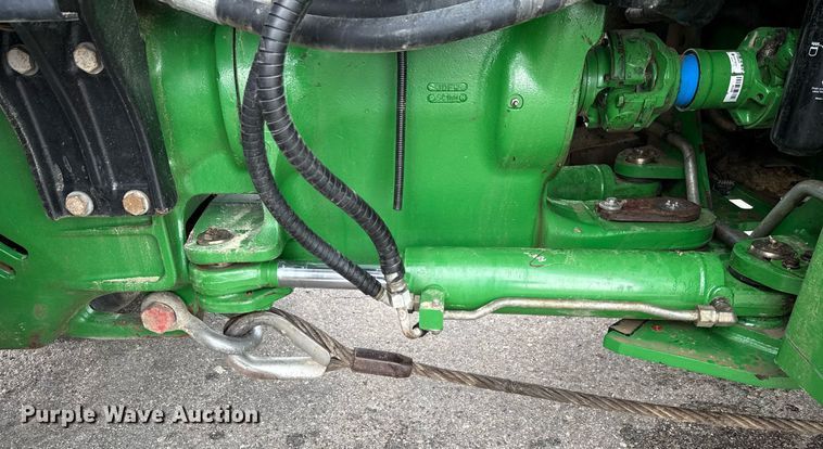 image for item EE0042 2018 John Deere 9470R Scraper Special 4WD tractor