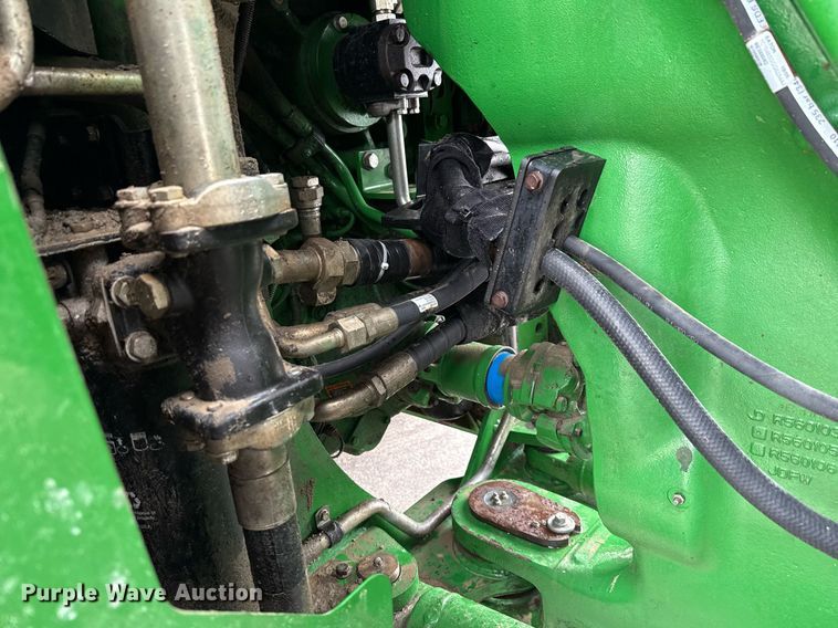 image for item EE0042 2018 John Deere 9470R Scraper Special 4WD tractor