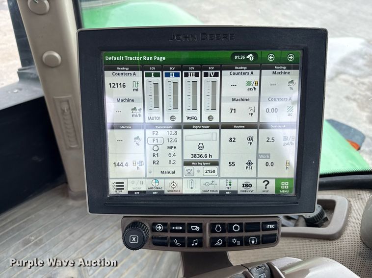 image for item EE0042 2018 John Deere 9470R Scraper Special 4WD tractor