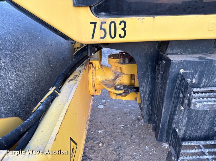 image for item EE0043 2018 Bomag BW 211 D-5 single drum vibratory roller