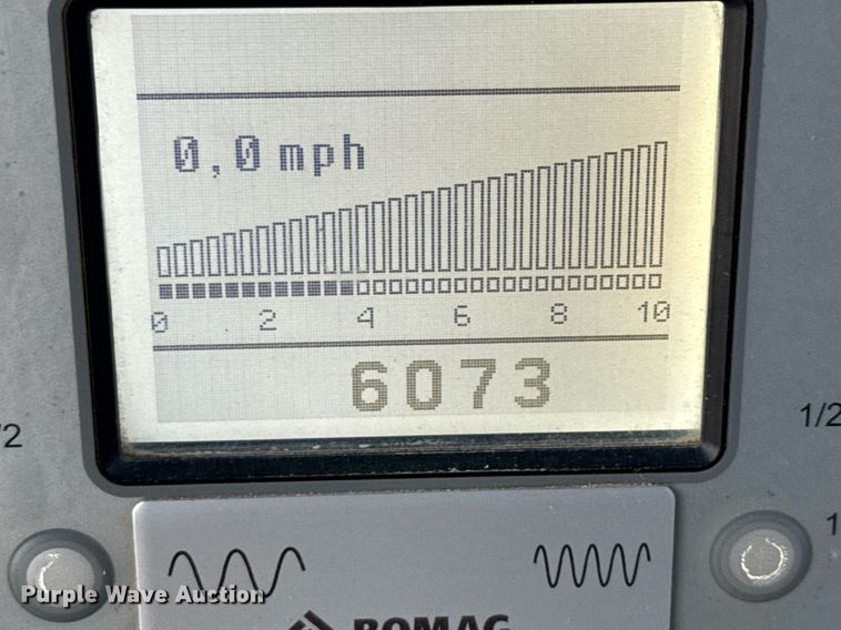 image for item EE0043 2018 Bomag BW 211 D-5 single drum vibratory roller